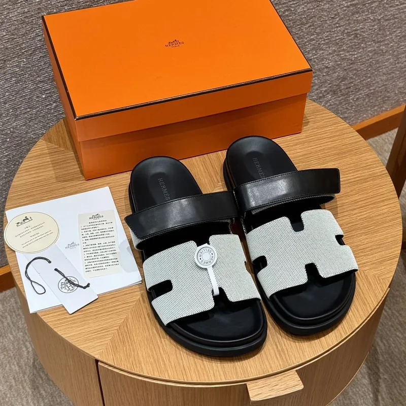 Sandales Chypre Hermès Noir & Blanc Crème