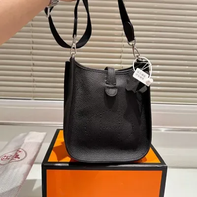 Sac Hermès Evelyne 18 cm