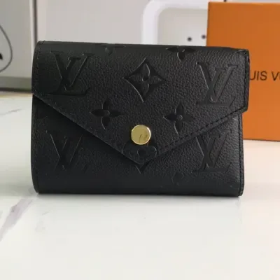 Louis Vuitton Portefeuille LV Victorine M64060