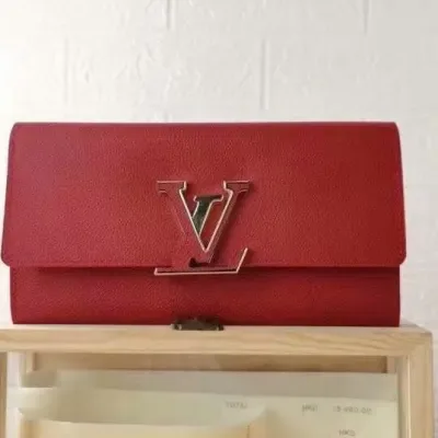 Louis Vuitton Portefeuille LV Capucines Taurillon