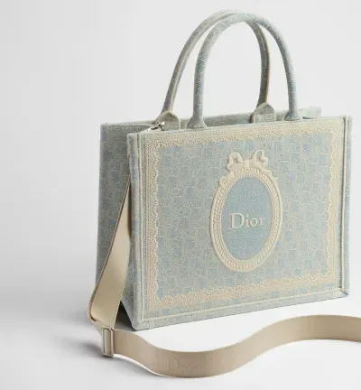 Sac Dior Book Tote Medium à bandoulière