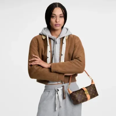 Pochette Mia