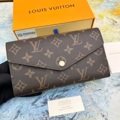 Portefeuille Louis Vuitton LV Sarah M62236