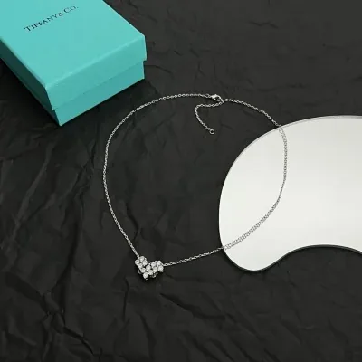 Collier Tiffany Love en diamants