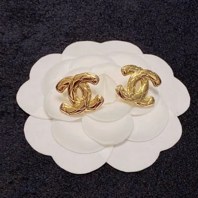 Boucles d'oreilles Chanel Classic Double C
