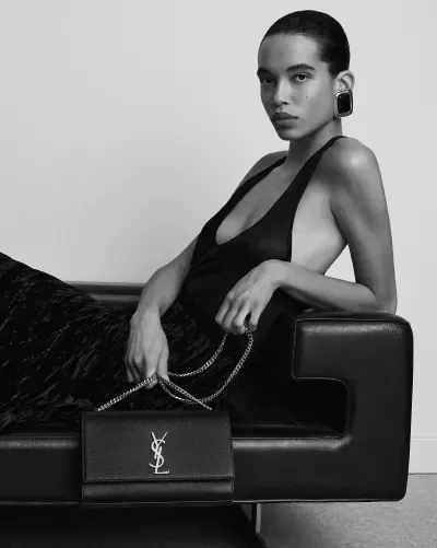 Kate Medium en Cuir Grain de Poudre