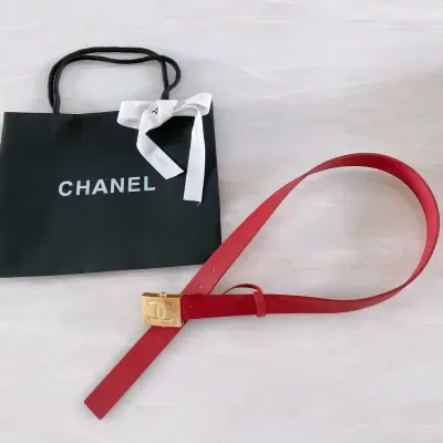 Ceinture Chanel rouge, boucle ruban, 30 mm