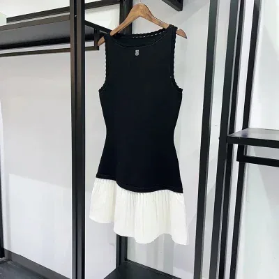 Robe bicolore en maille Sandro