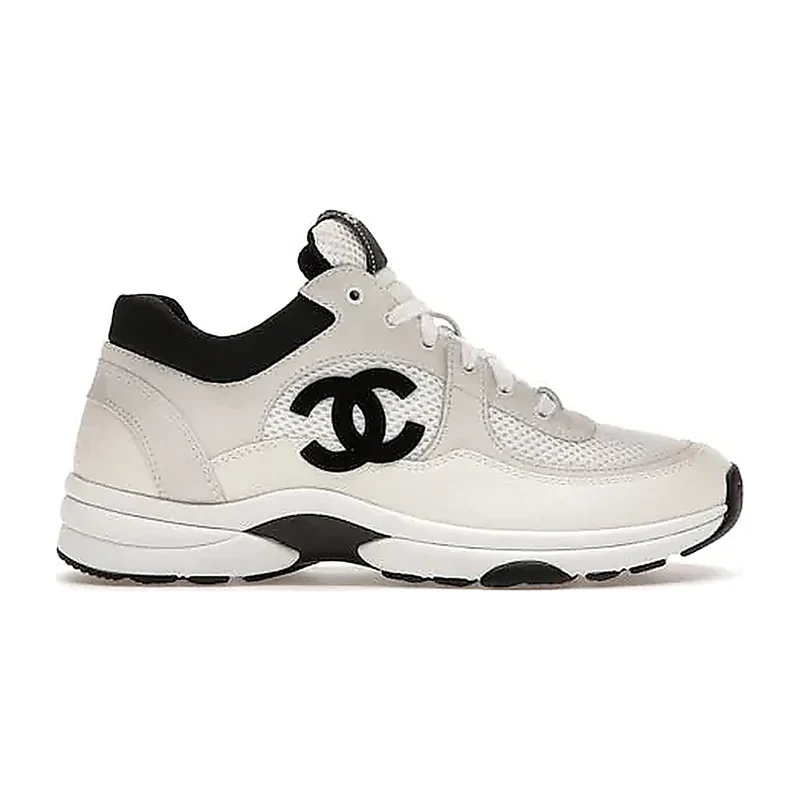 Chanel Low daim blanc/noir